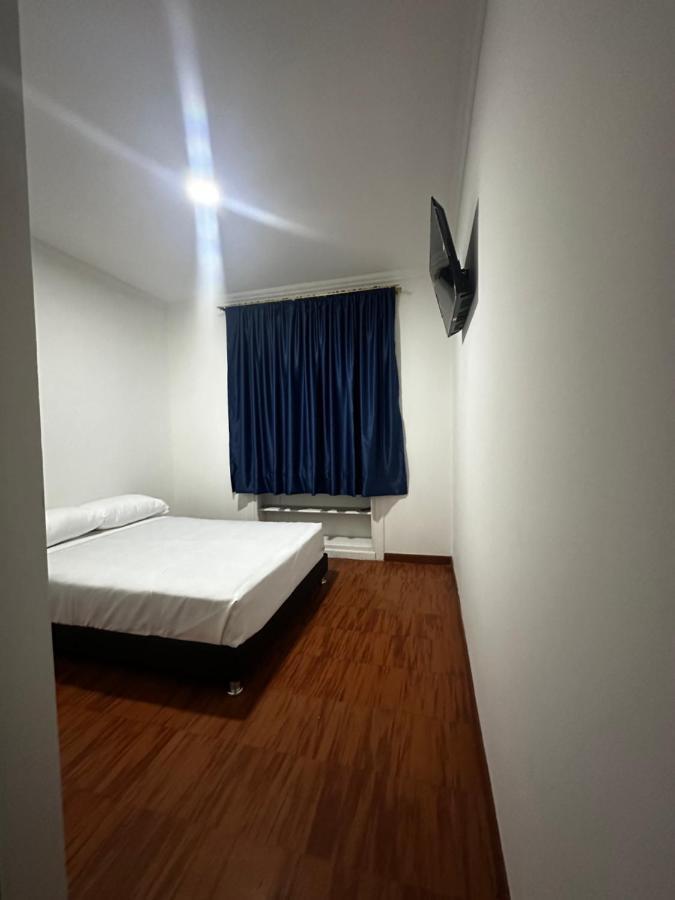 Hotel Artistico Богота Екстериор снимка