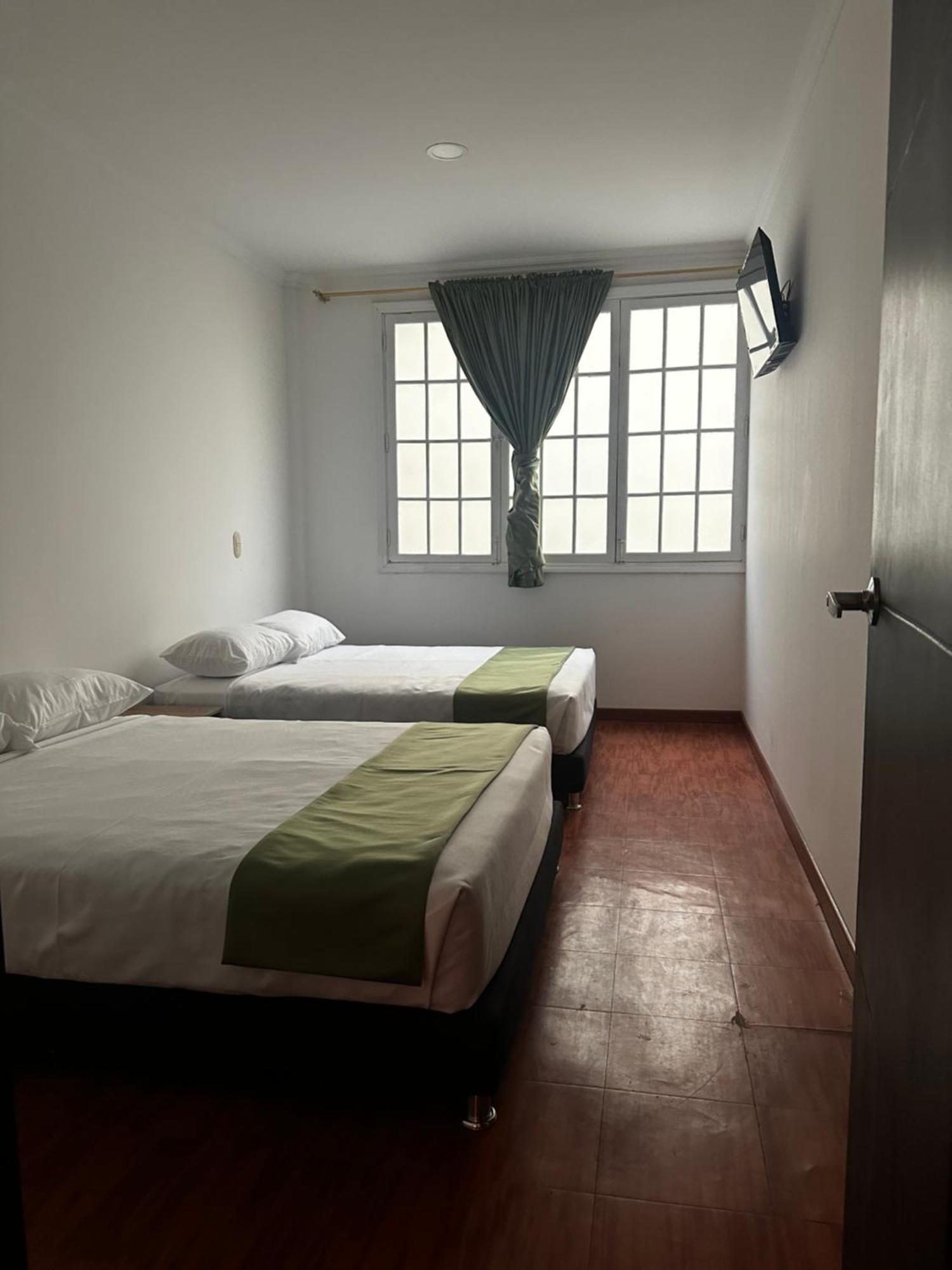 Hotel Artistico Богота Екстериор снимка